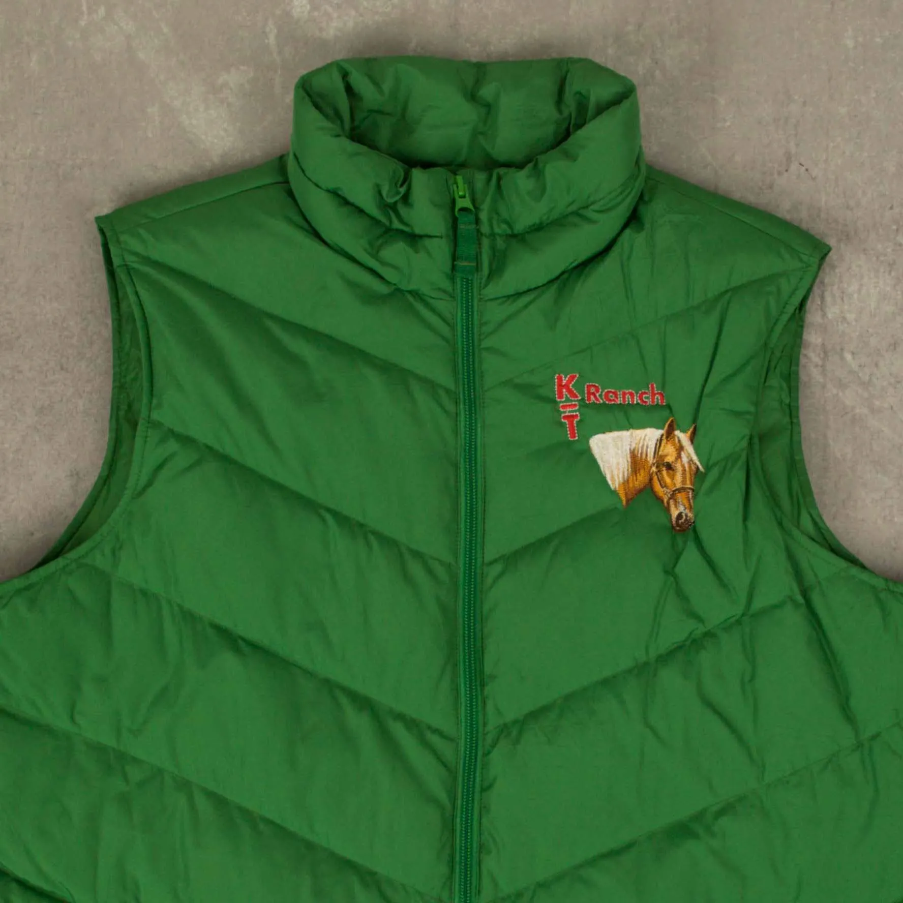 WOMEN'S VINTAGE HORSE EMBROIDERED PUFFER GILET JACKET - X-LARGE